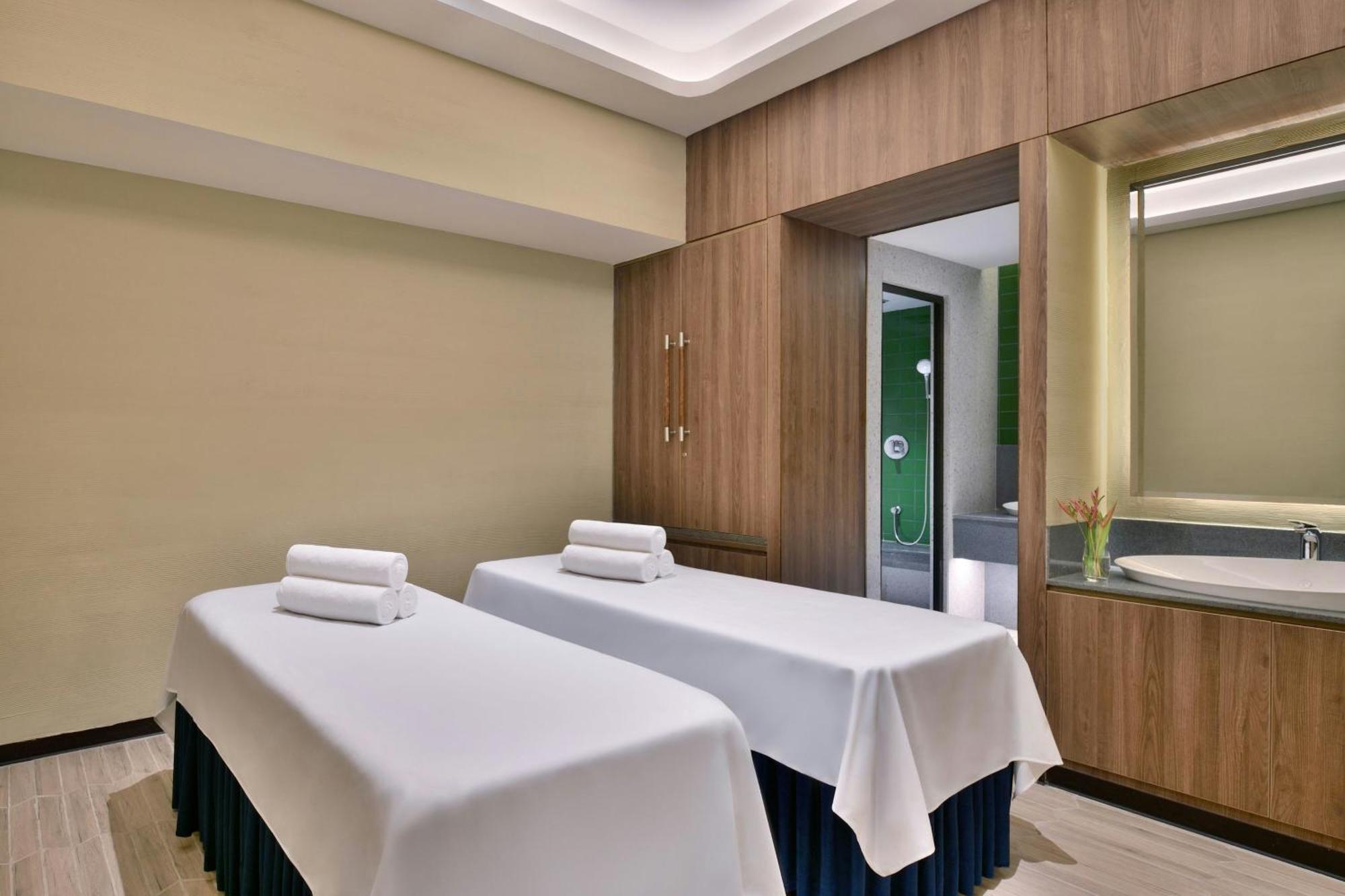 Hotel The Artiste, Kochi, A Tribute Portfolio By Marriott Zewnętrze zdjęcie